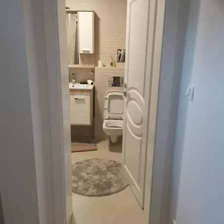 Lovely One-bedroom In The Center * Bijeljina