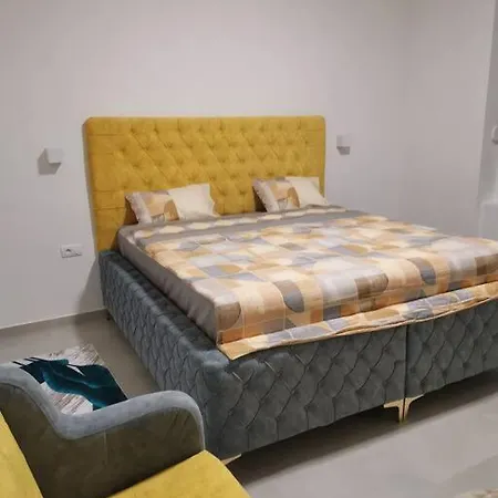 Appartement Lovely One-bedroom In The Center Bijeljina