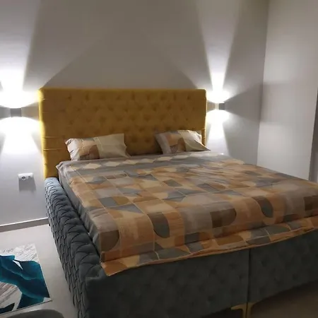 Lovely One-bedroom In The Center Appartement